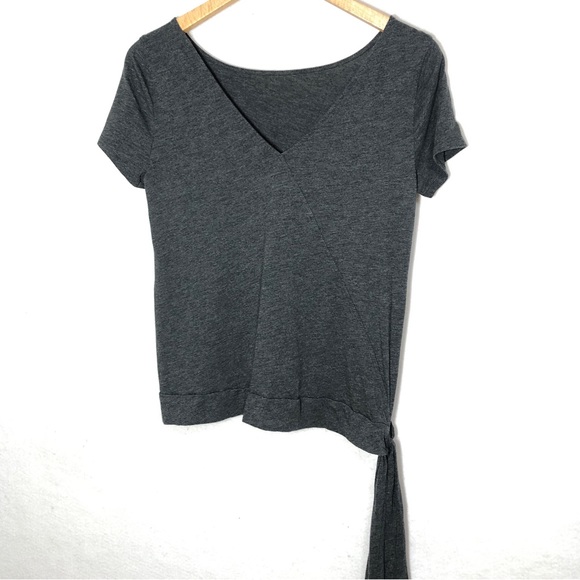 LOFT Tops - Ann Taylor Loft Womens Tie Waist V Back Cap Sleeve Top